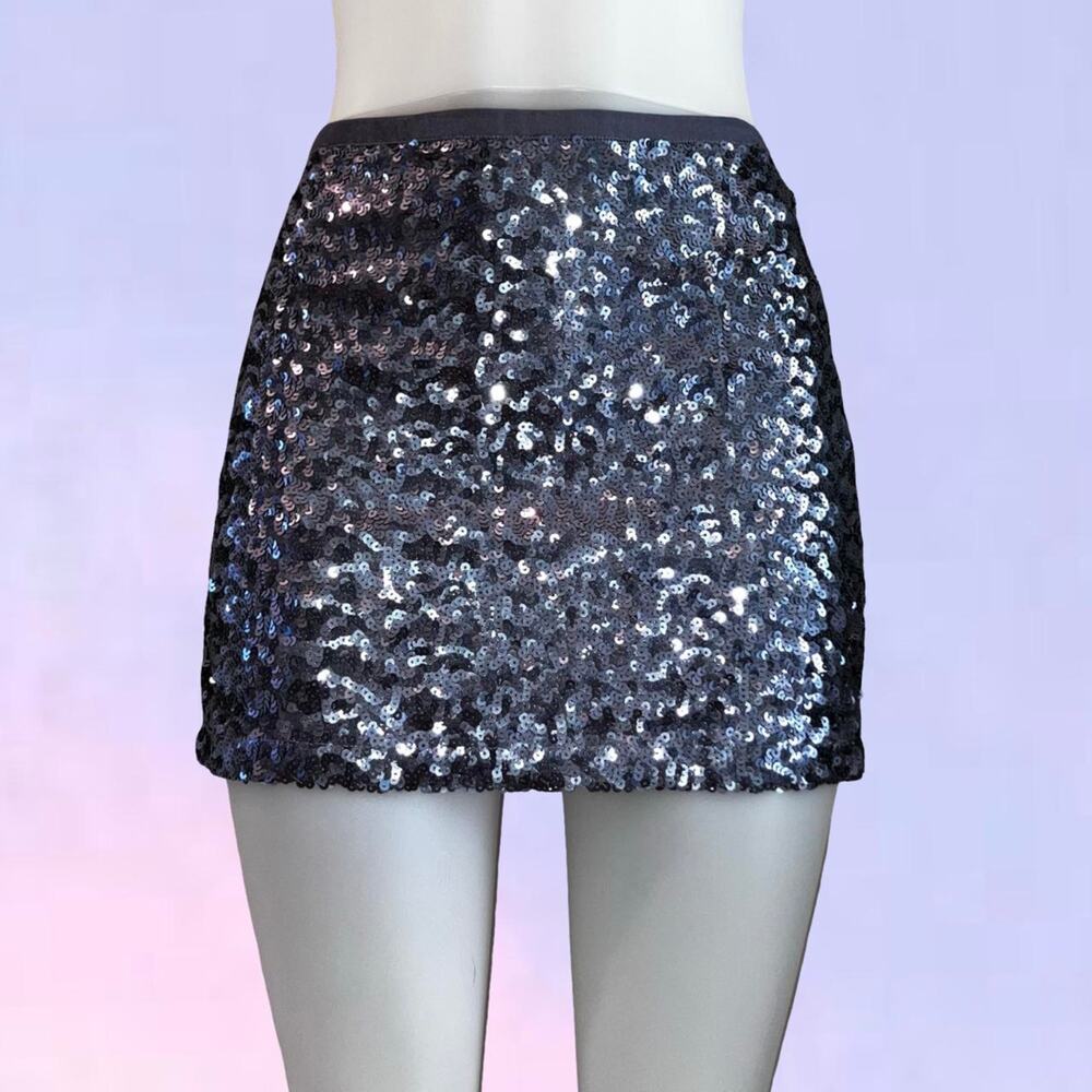 Vintage 90s y2k silver sequin clubbing mini skirt